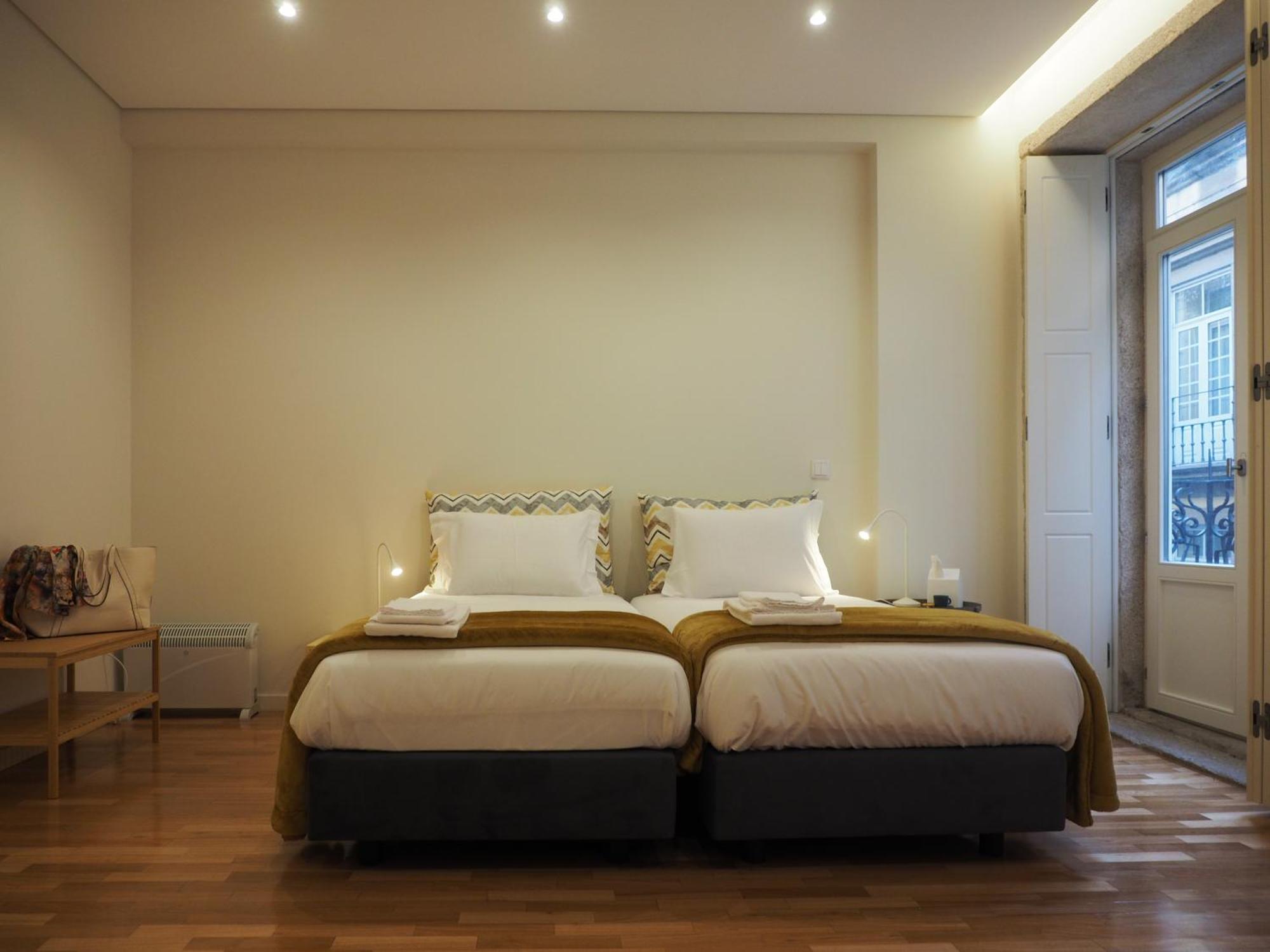 Almarela Apartments Порту Екстер'єр фото